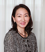 出光 佐千子 出光 佐千子